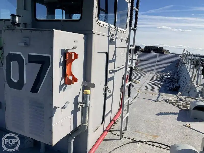 Navire de débarquement, citerne à vendre