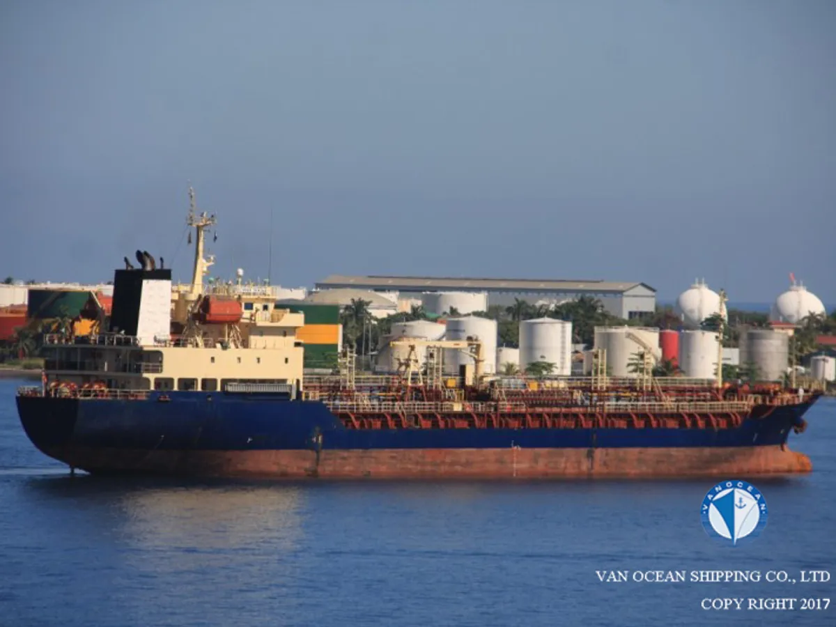 Pétrolier / chimiquier à vendre