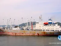 Navire frigorifique à vendre