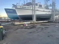 Chalutier à vendre