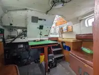 Bateaux de travail à vendre
