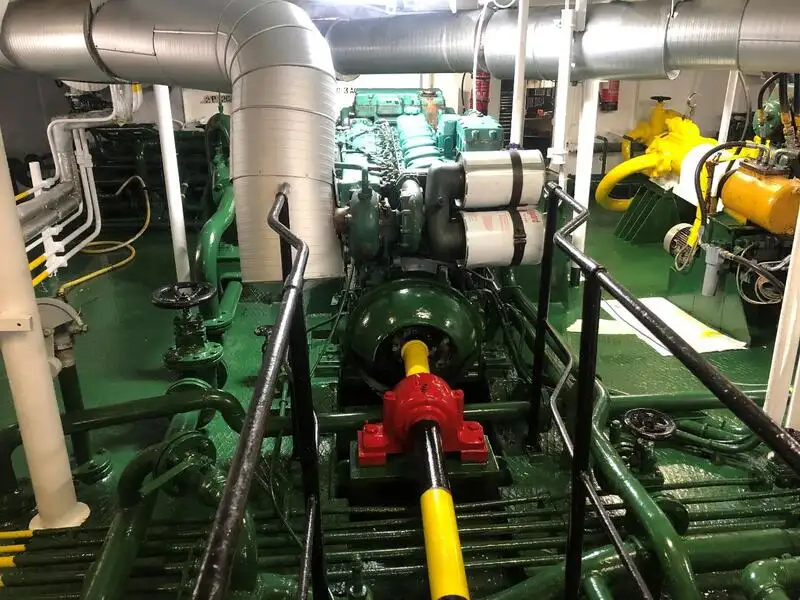 Navire frigorifique à vendre