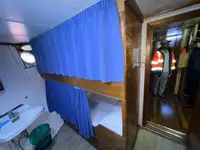 Navire porte-conteneurs à vendre