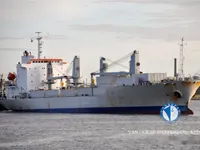 Navire frigorifique à vendre