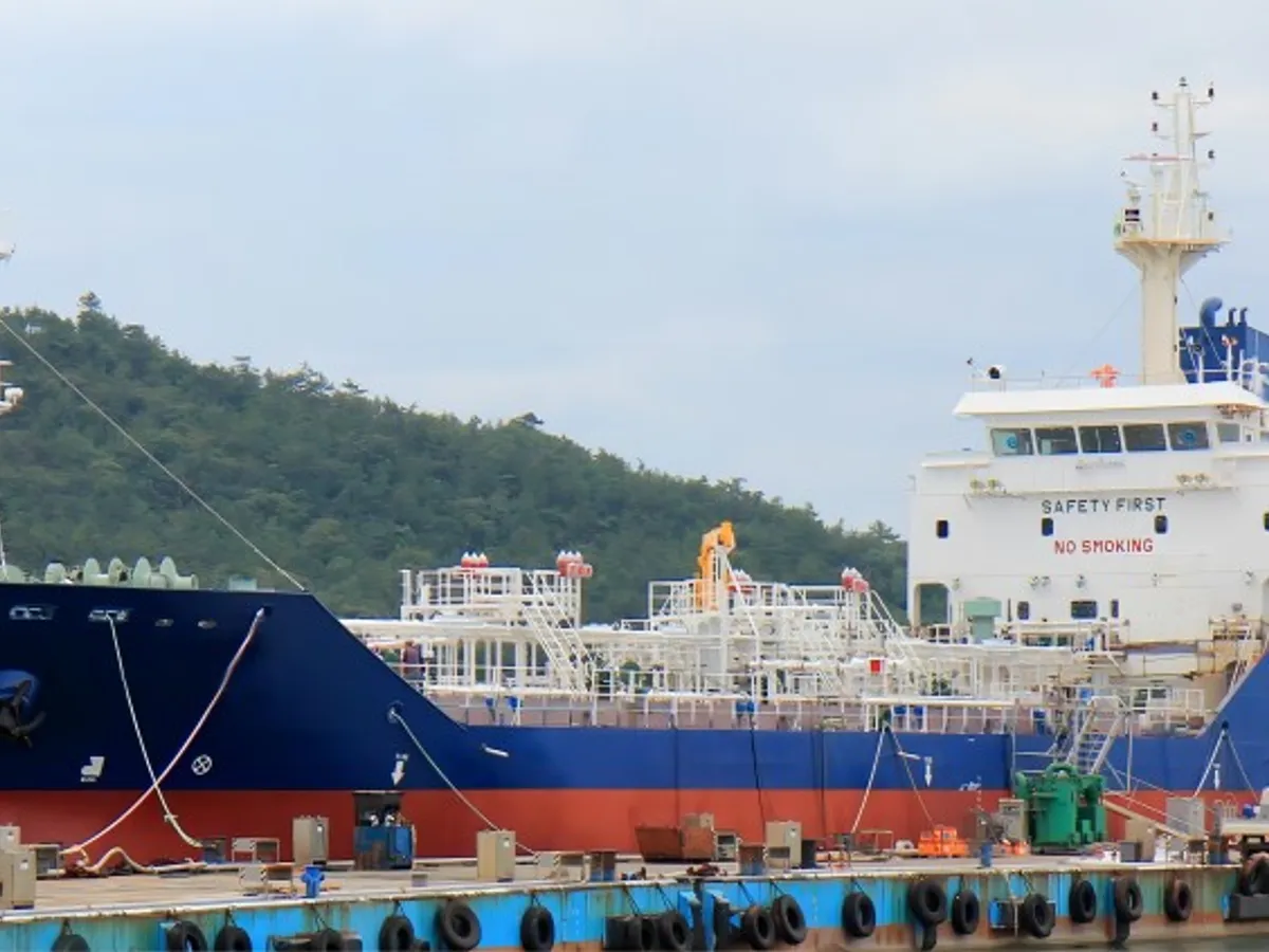 Pétrolier / chimiquier à vendre