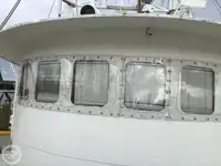 Chalutier à vendre