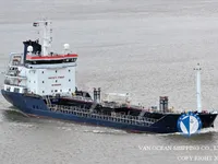 Pétrolier / chimiquier à vendre