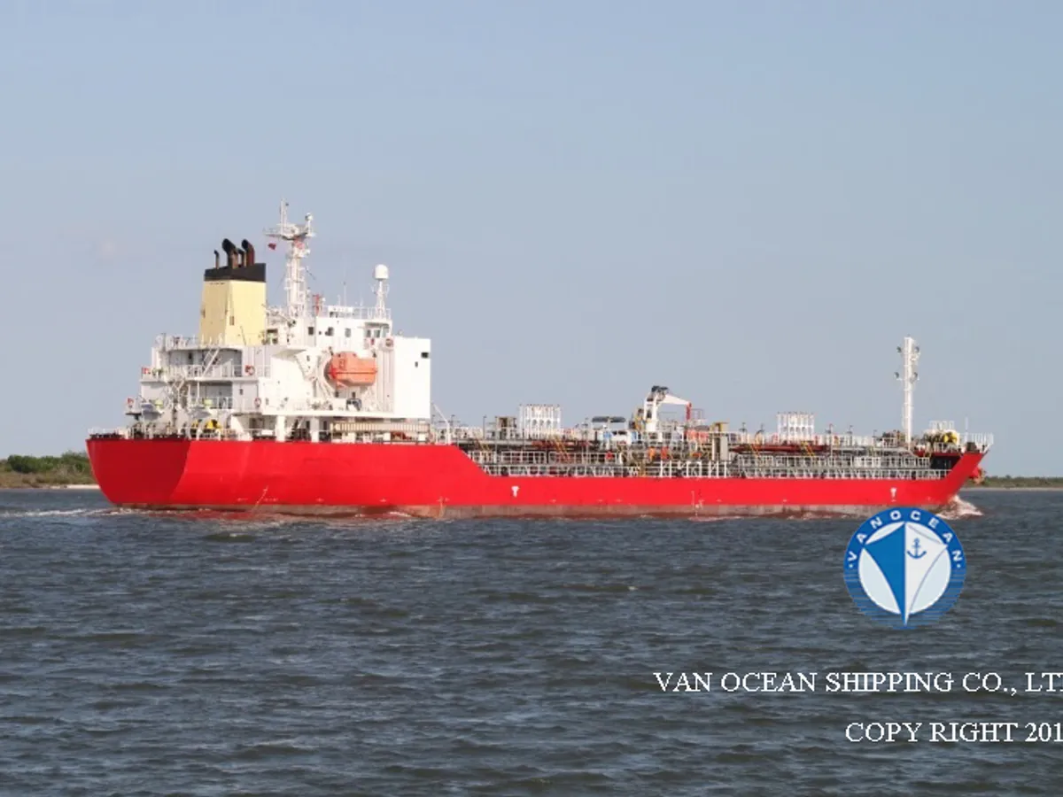 Pétrolier / chimiquier à vendre