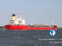 Pétrolier / chimiquier à vendre