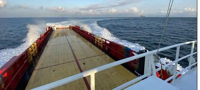Bateau de transport d'équipage à vendre