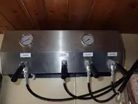 Navire d'arpentage à vendre