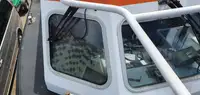 Bateau patrouilleur à vendre