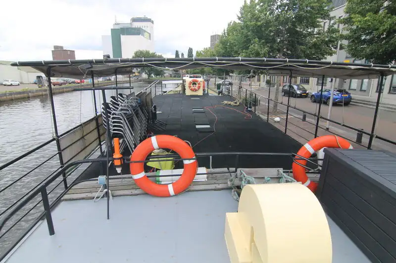 Péniche à vendre