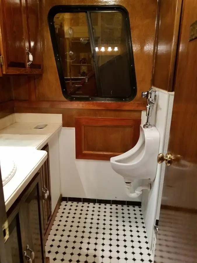 Navire de croisière à vendre