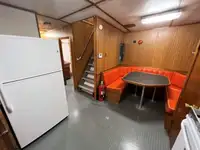 Bateau de transport d'équipage à vendre