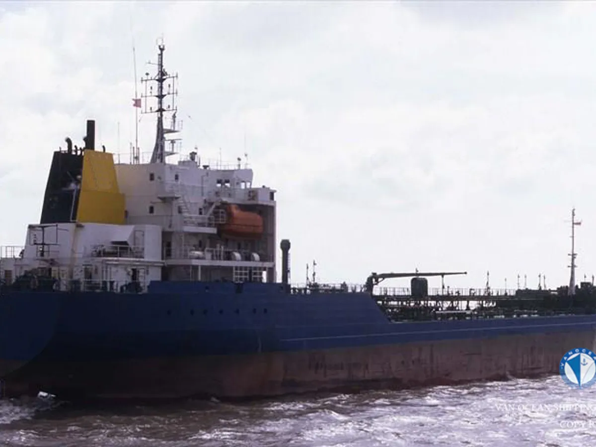 Pétrolier / chimiquier à vendre