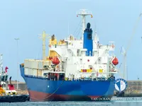 Navire frigorifique à vendre