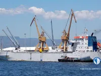 Navire frigorifique à vendre