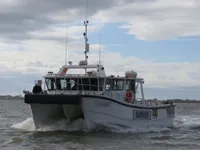 Navire d'arpentage à vendre