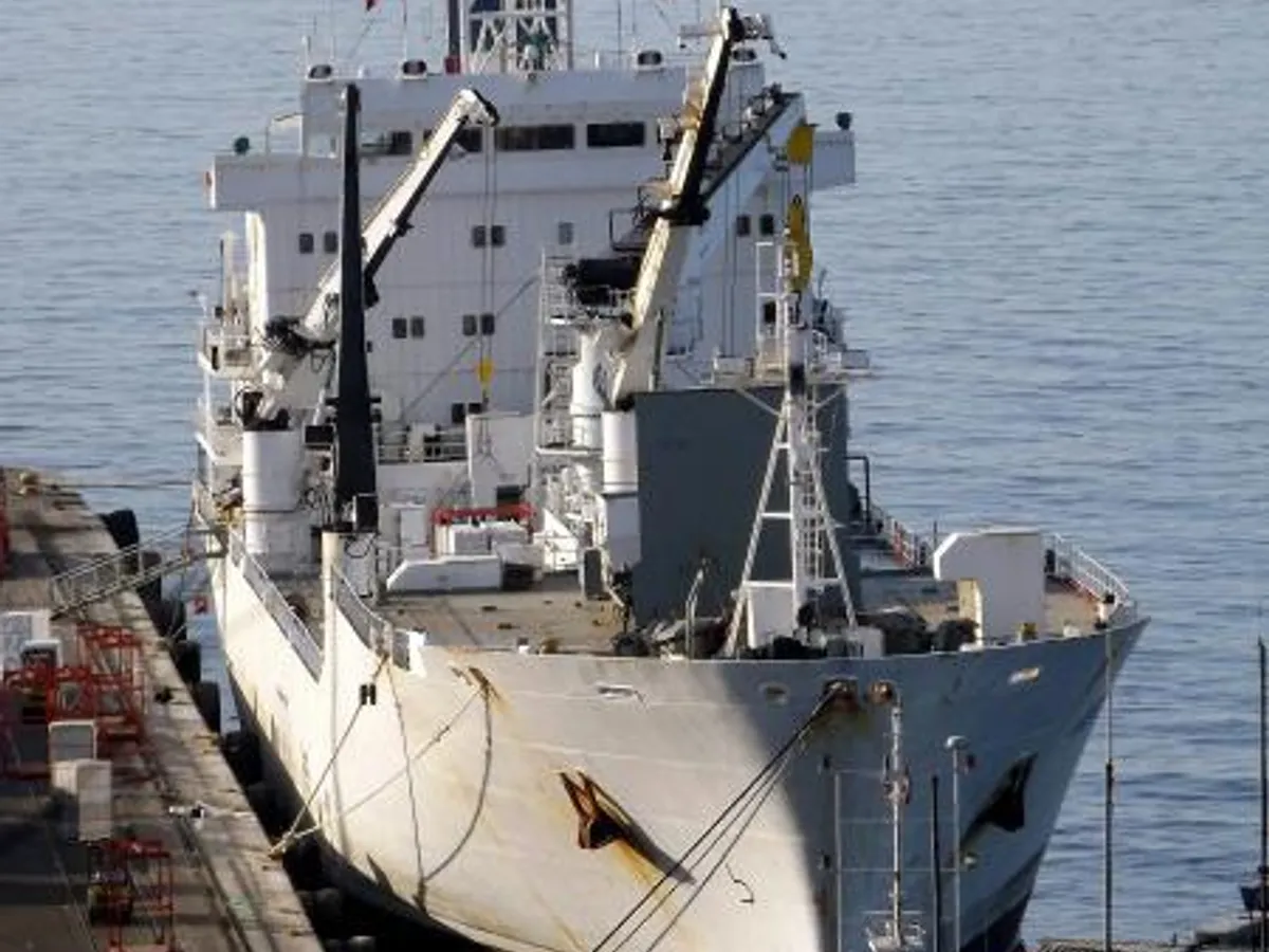 Navire frigorifique à vendre