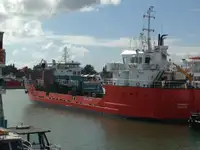 Navire de débarquement, citerne à vendre