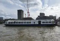 Navire mixte (croisière et transport de marchandises) à vendre