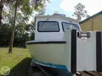 Bateau patrouilleur à vendre