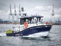 Bateau patrouilleur à vendre
