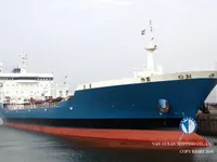 Pétrolier / chimiquier à vendre