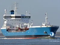 Pétrolier / chimiquier à vendre