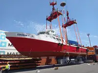 Navire porte-conteneurs à vendre