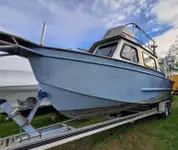 Bateaux de travail à vendre