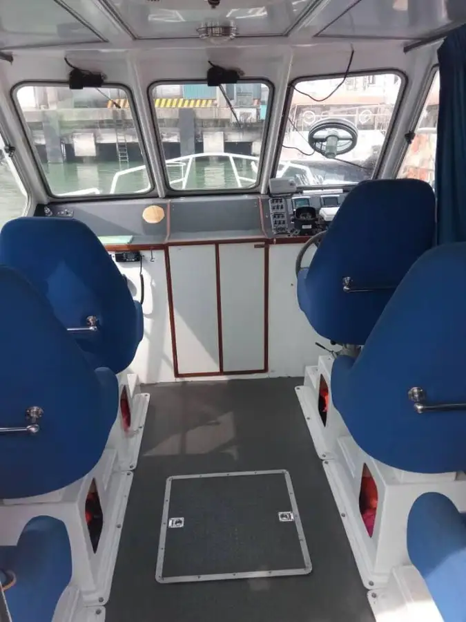 Bateau pilote à vendre