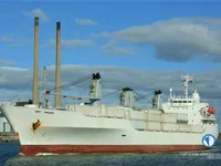 Navire frigorifique à vendre