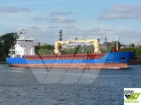 Navire frigorifique à vendre