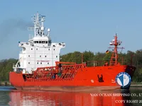 Pétrolier / chimiquier à vendre