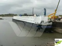 Navire porte-conteneurs à vendre