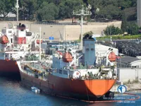 Pétrolier / chimiquier à vendre
