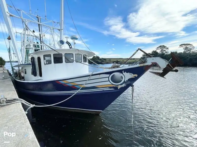 Chalutier à vendre