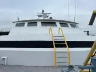 Bateau de transport d'équipage à vendre