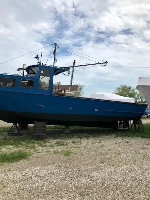 Chalutier à vendre