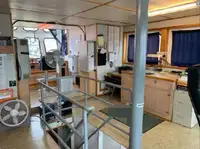 Navire de ravitaillement rapide (FSV) à vendre