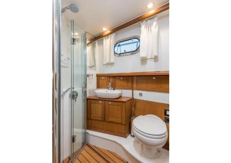 Chalutier à vendre