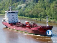 Pétrolier / chimiquier à vendre