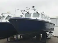 Navire d'arpentage à vendre