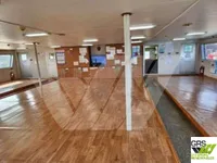 Navire de débarquement, citerne à vendre