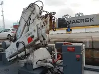 Bateaux de travail à vendre