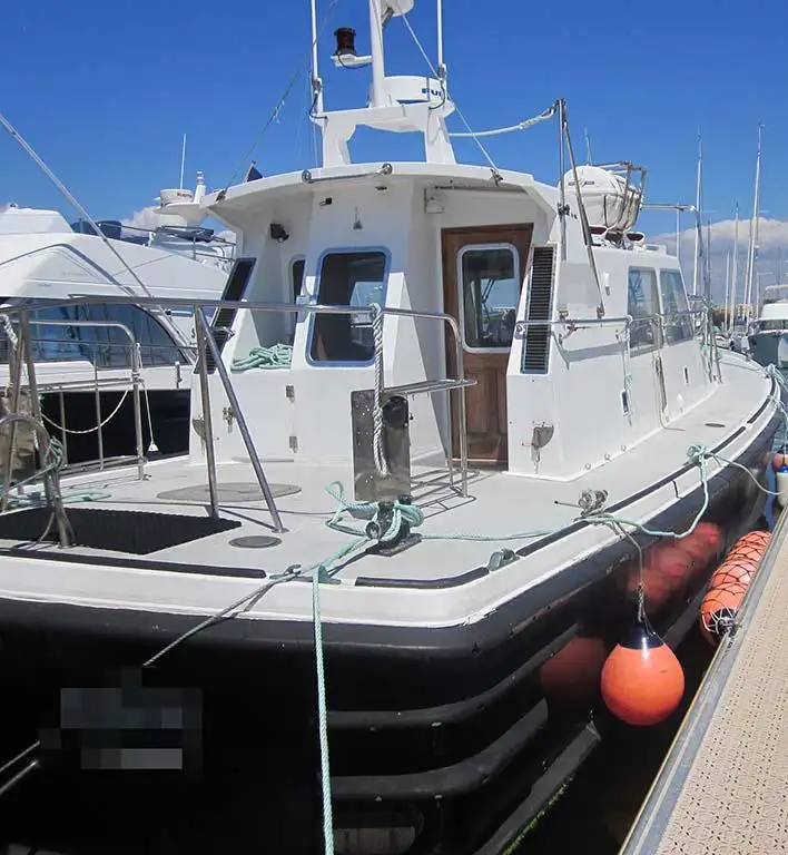 Bateau pilote à vendre