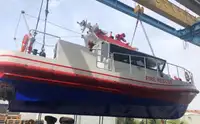 Bateaux de travail à vendre
