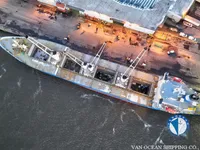 Navire frigorifique à vendre